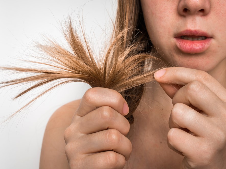 Может ли онкология быть причиной выпадения волос